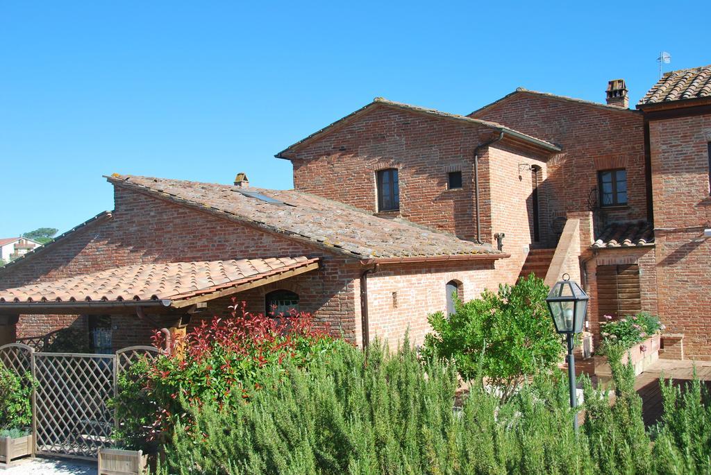 Agriturismo Le Torri Di Porsenna Petrignano Del Lago Экстерьер фото