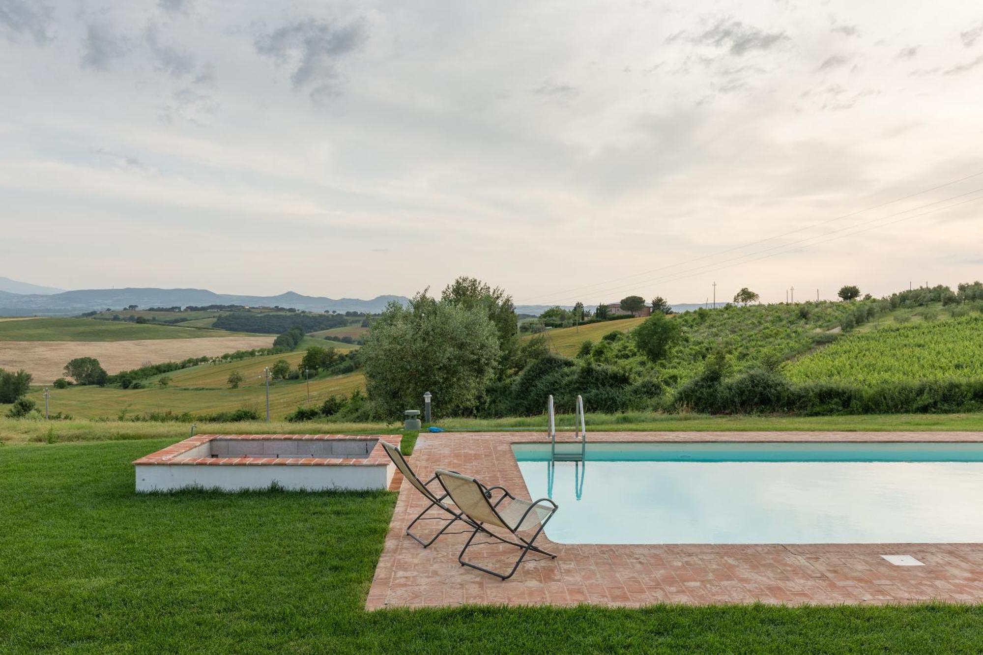 Agriturismo Le Torri Di Porsenna Petrignano Del Lago Экстерьер фото