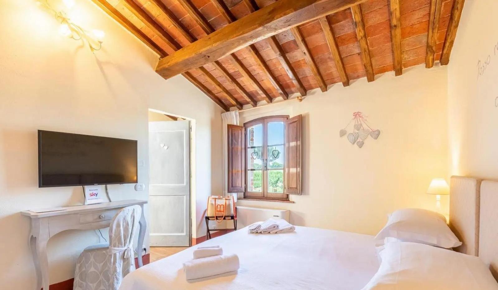 Agriturismo Le Torri Di Porsenna Petrignano Del Lago Экстерьер фото