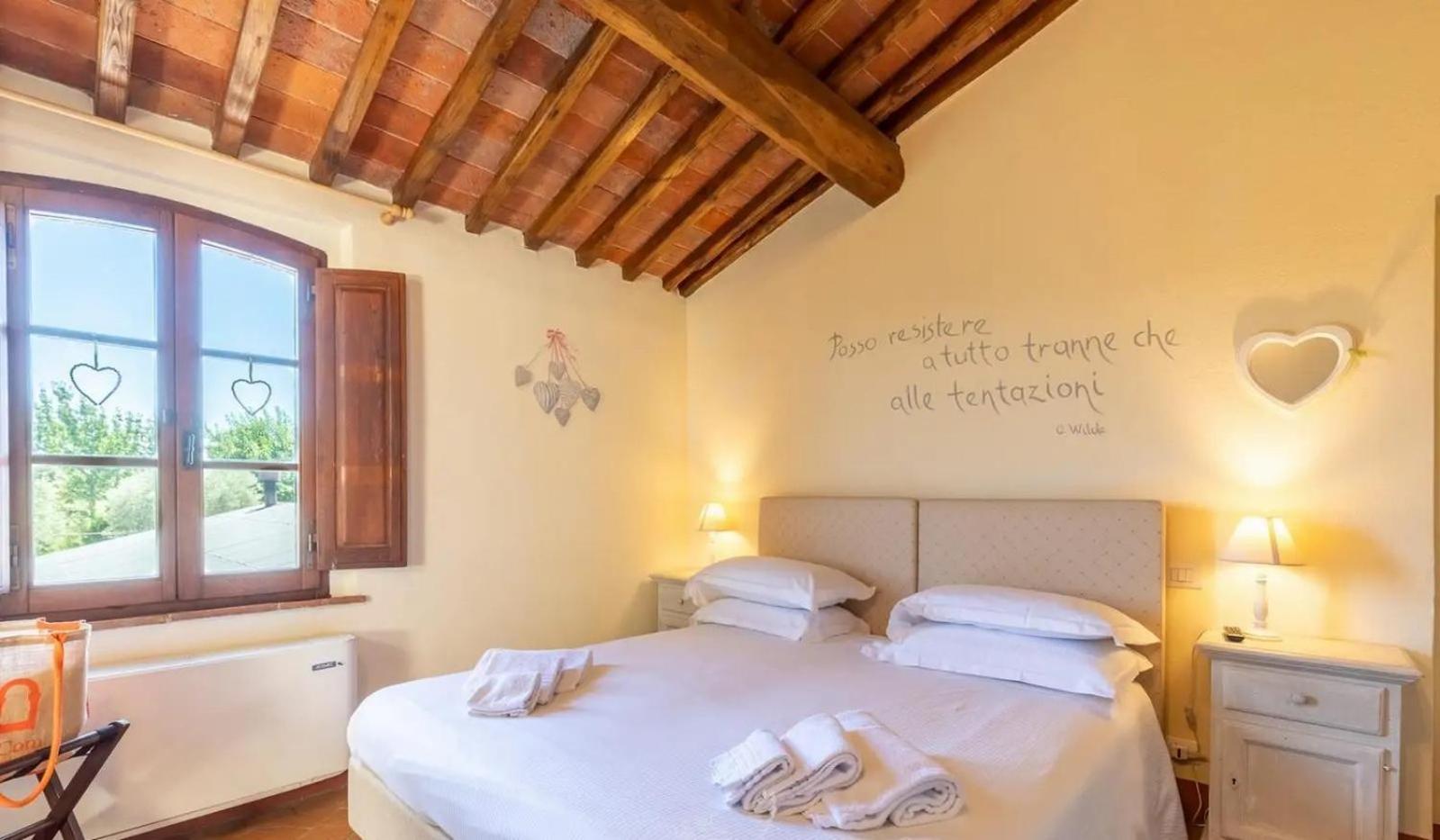 Agriturismo Le Torri Di Porsenna Petrignano Del Lago Экстерьер фото