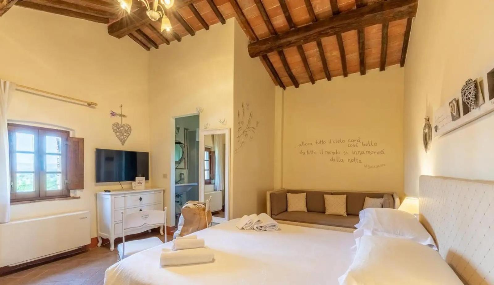 Agriturismo Le Torri Di Porsenna Petrignano Del Lago Экстерьер фото